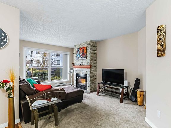 3rd image of 535 Manchester Rd #209