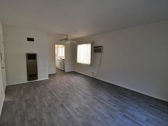 4th image of 231 S Hudson Ave