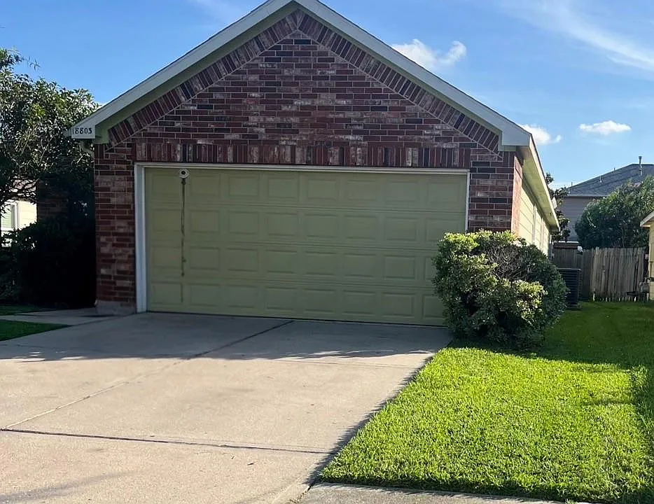 18803 Prairie Larkspur Dr