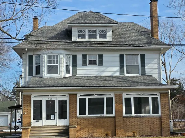 415 S Main St, Bowling Green, OH 43402