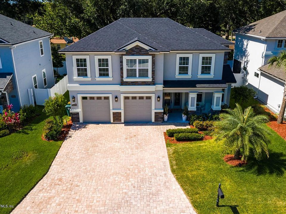 1st image of 14412 Aldea Cove Dr