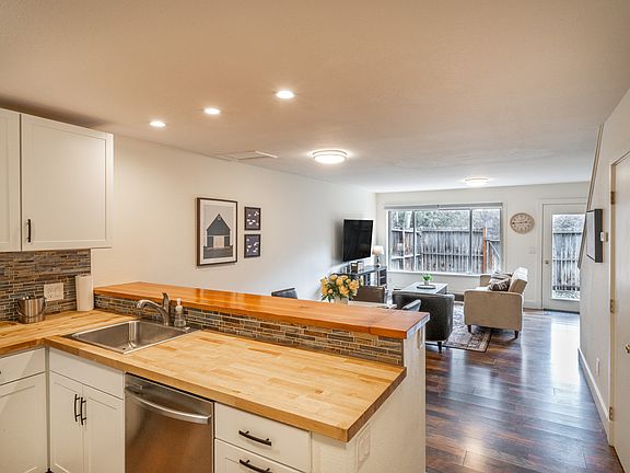 2nd image of 405 Park Ave Unit D-3