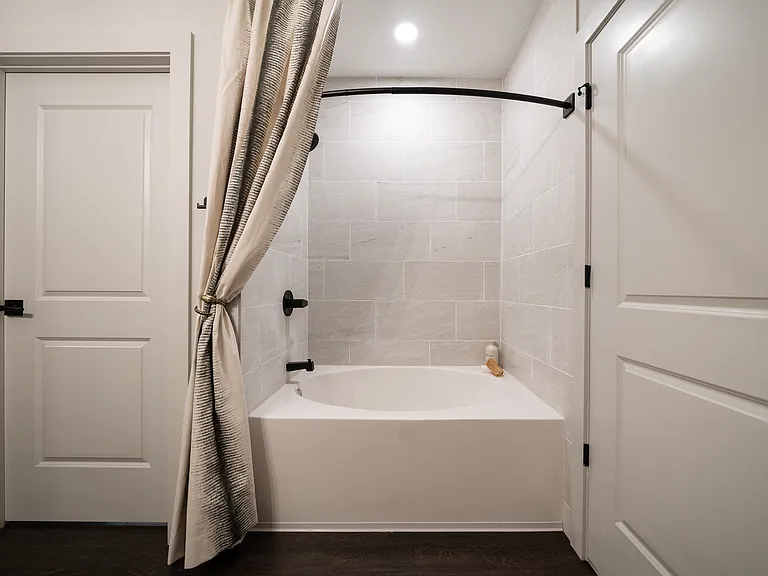 The Beverly by Alta — Photo 15