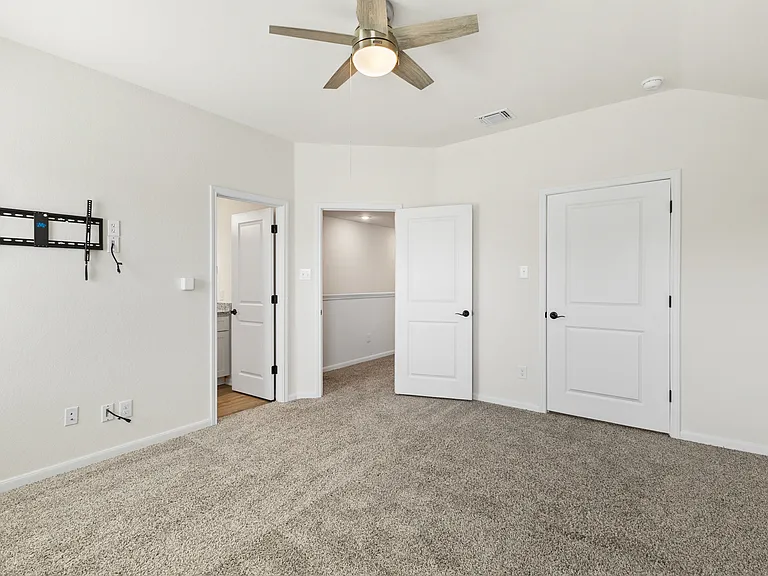 7615 Gramercy Way #102 — Photo 14