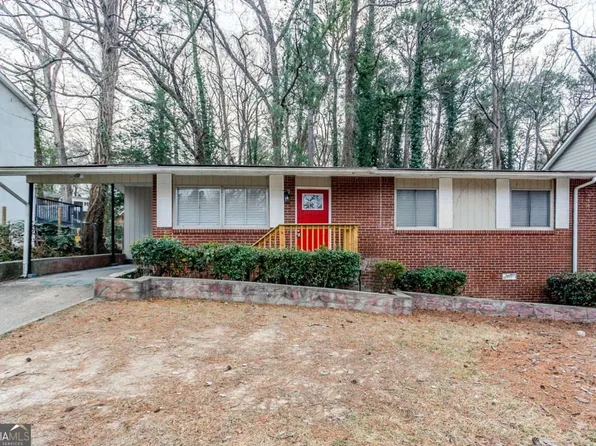 2848 Baker Ridge Dr NW, Atlanta, GA 30318