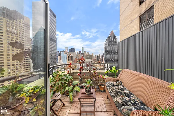 Rented by Brown Harris Stevens | media 7