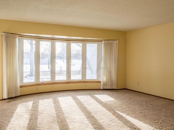 2nd image of 2122 Westward Dr