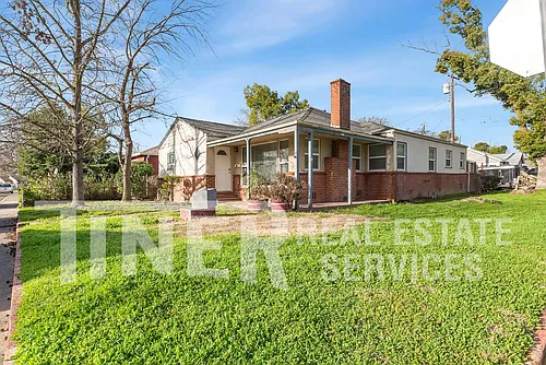 3231 Del Mar Way Photo 1