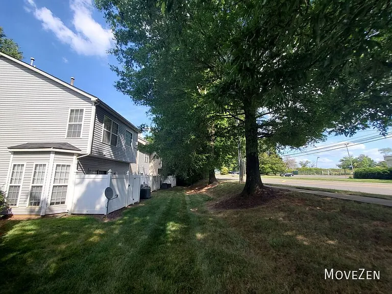 8955 Gerren Ct — Photo 23