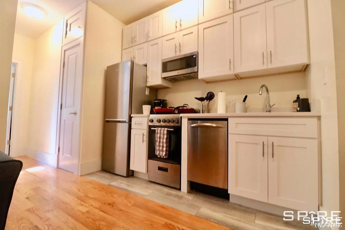 491 Columbus Avenue — Photo 1