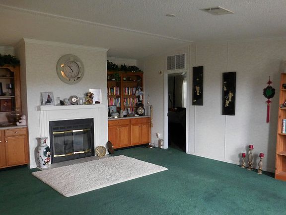 4th image of 2542 SW Brim St