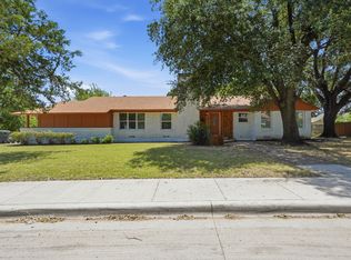 2626 Crest Ave, Dallas, TX 75216