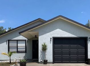 2220 85th Ct, Vero Beach, FL 32966
