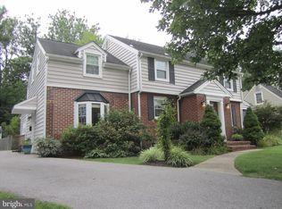 325 School Ln, Linthicum, MD 21090