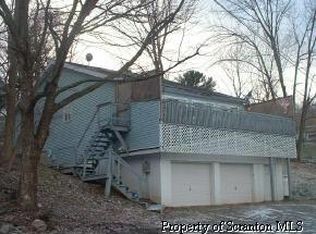 10 Lake Rd, Factoryville, PA 18419