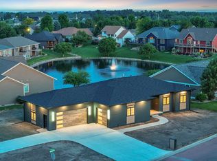 3008 Bonnie Ln, Milford, IA 51351