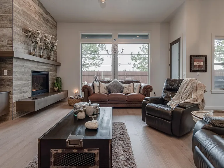 3851 W Crossley Dr — Photo 16