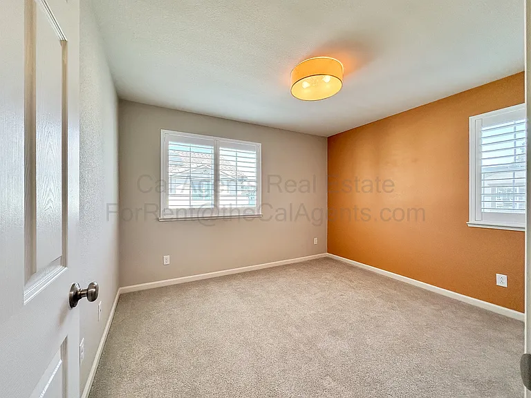 3331 Rosenblatt St — Photo 14
