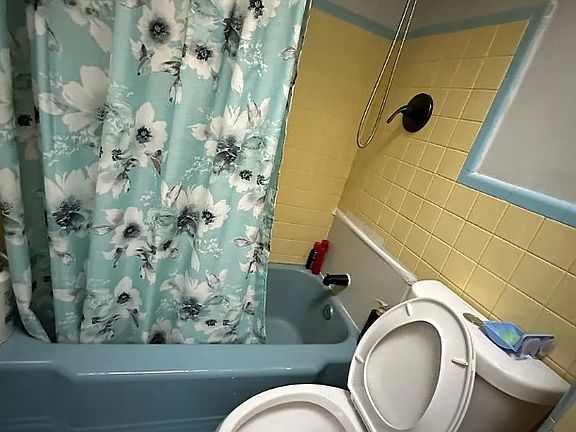 5th image of 6837 E Roosevelt Blvd