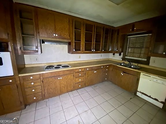 5th image of 3011 Clack Rd