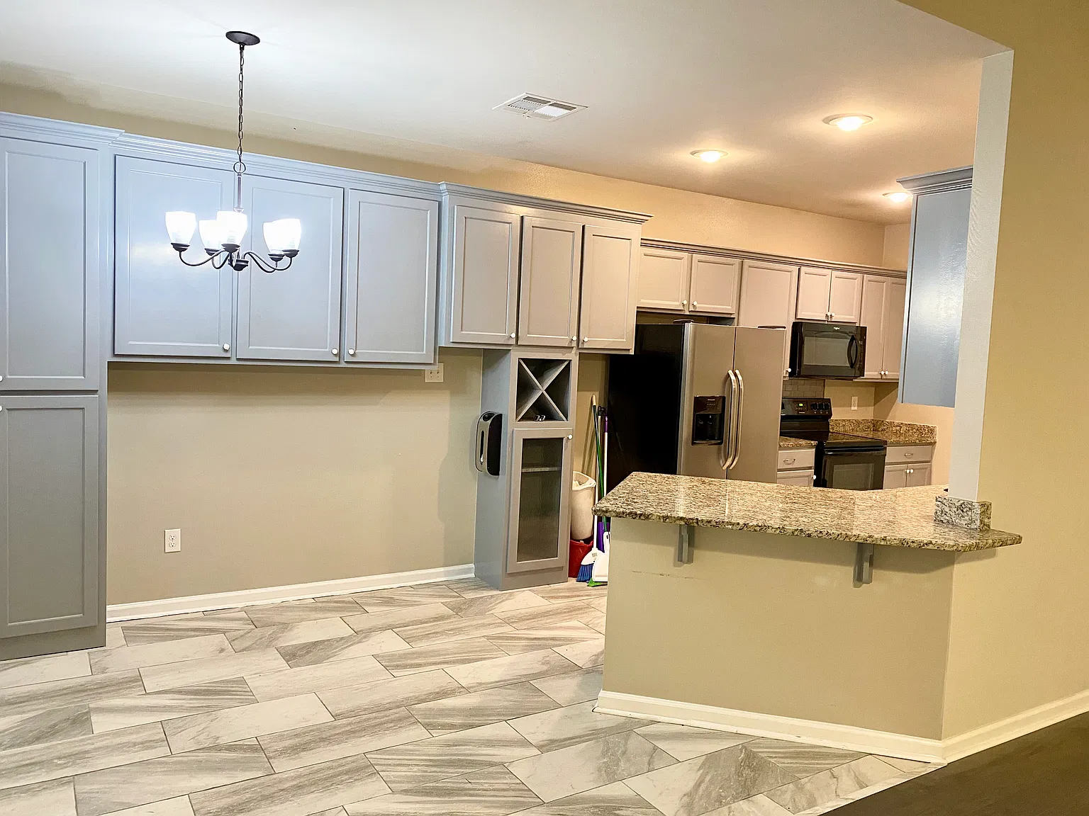 3 bed, 1657 sqft, $1,800 — Photo 4