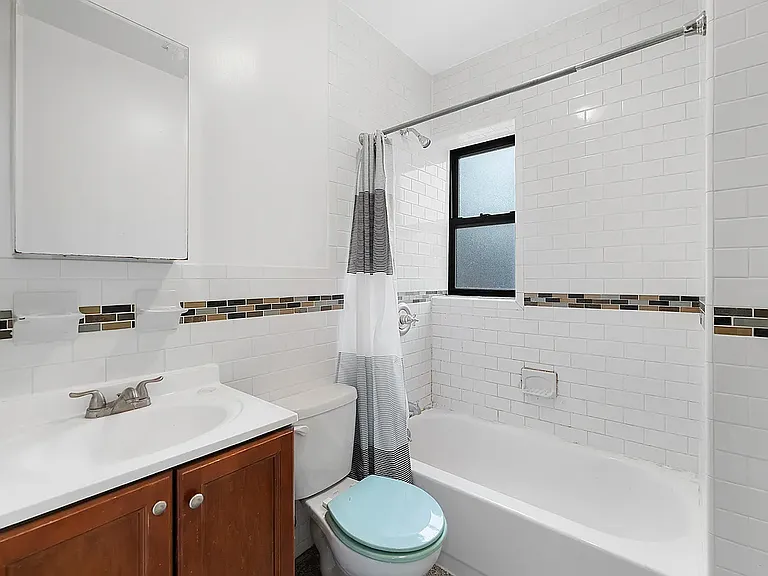 101 Delancey St #2 — Photo 5