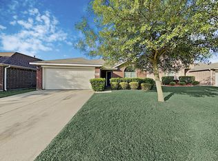 8188 La Frontera Trl, Arlington, TX 76002