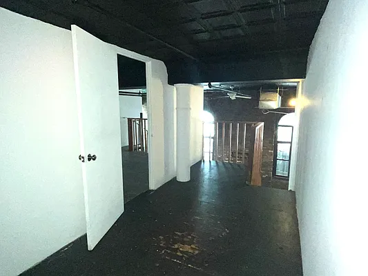 Rented by Nooklyn NYC LLC | media 33