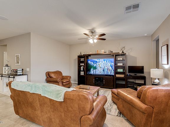 5th image of 10213 W Marguerite Ave