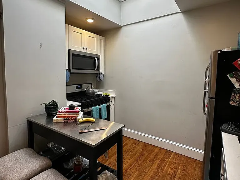 79 Farrington St #2 — Photo 10
