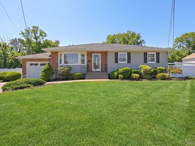 80 W Walnut Street, Farmingdale, NY, 11735