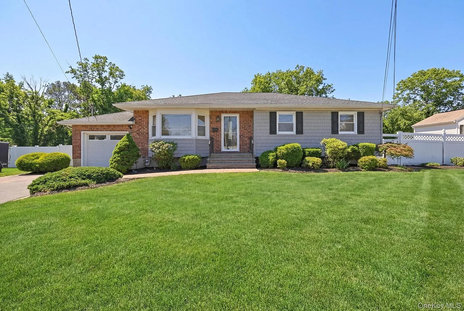 80 W Walnut Street photo 1