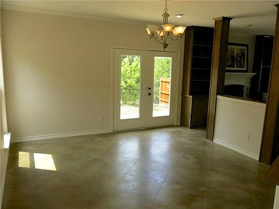5th image of 21403 Mount View Dr