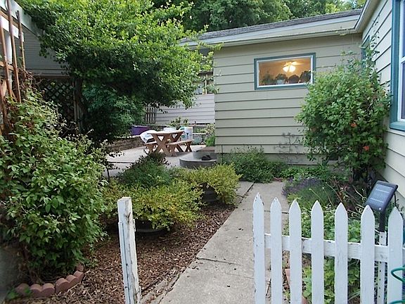 4th image of 545 SE South St