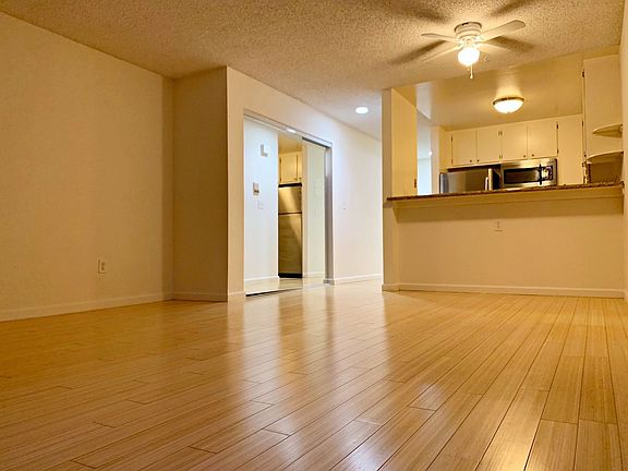 3rd image of 2485 Sawtelle Blvd APT 103