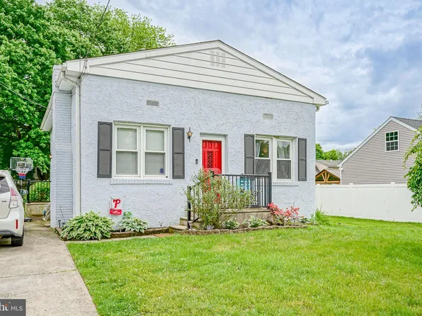 272 Morris Ave, West Deptford, NJ 08086