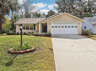 305 Brigadoon Cir, Leesburg, FL 34788