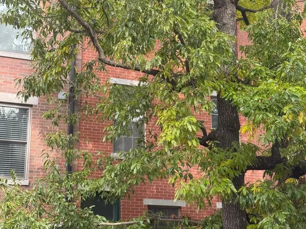 1937 Bainbridge St, Philadelphia, PA 19146