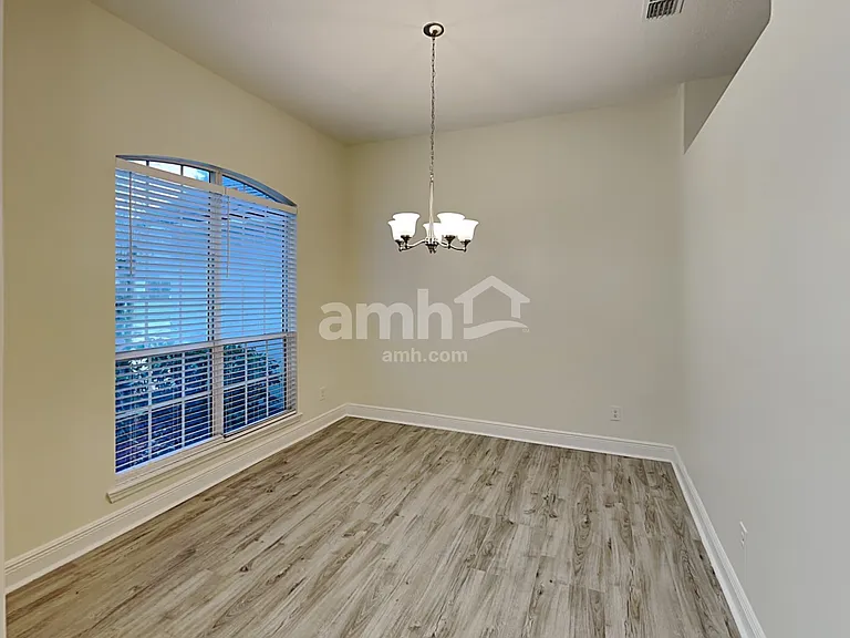 629 Battlegate Ln — Photo 9