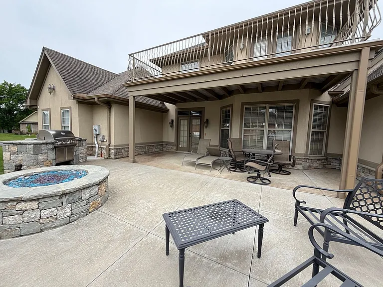 3605 N Narcissus Ave — Photo 52
