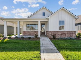 319 W Boxthorn Dr, Andover, KS 67002