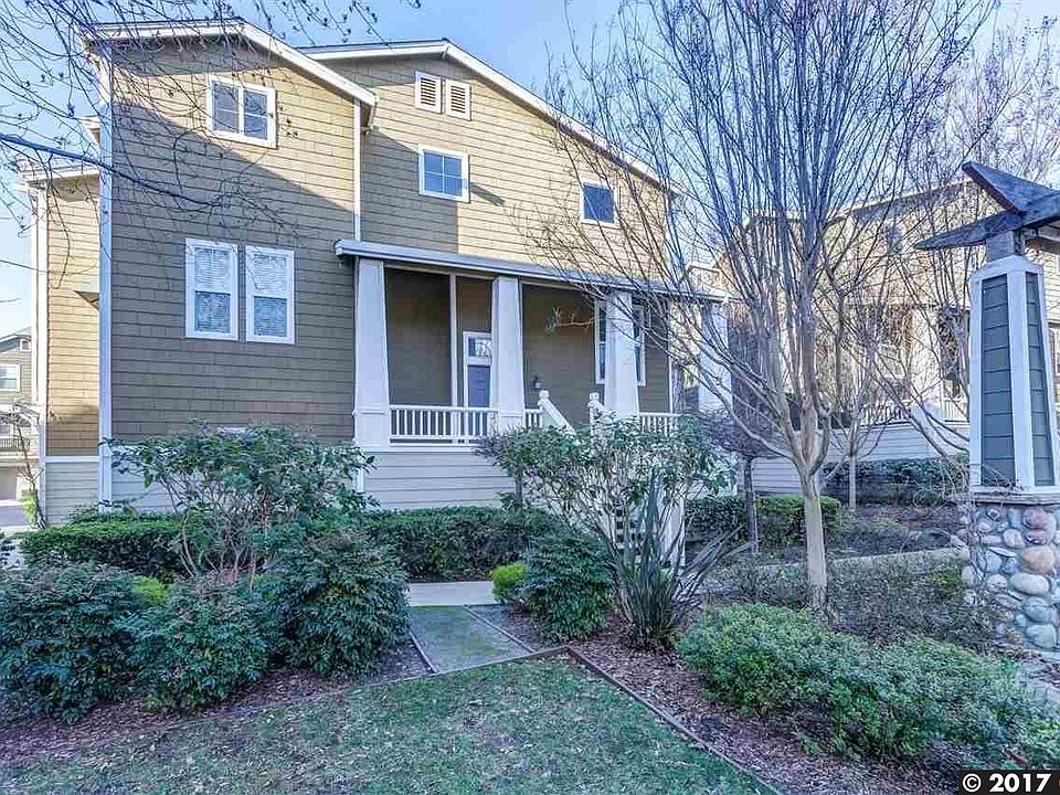 1st image of 688 Mesa Cir