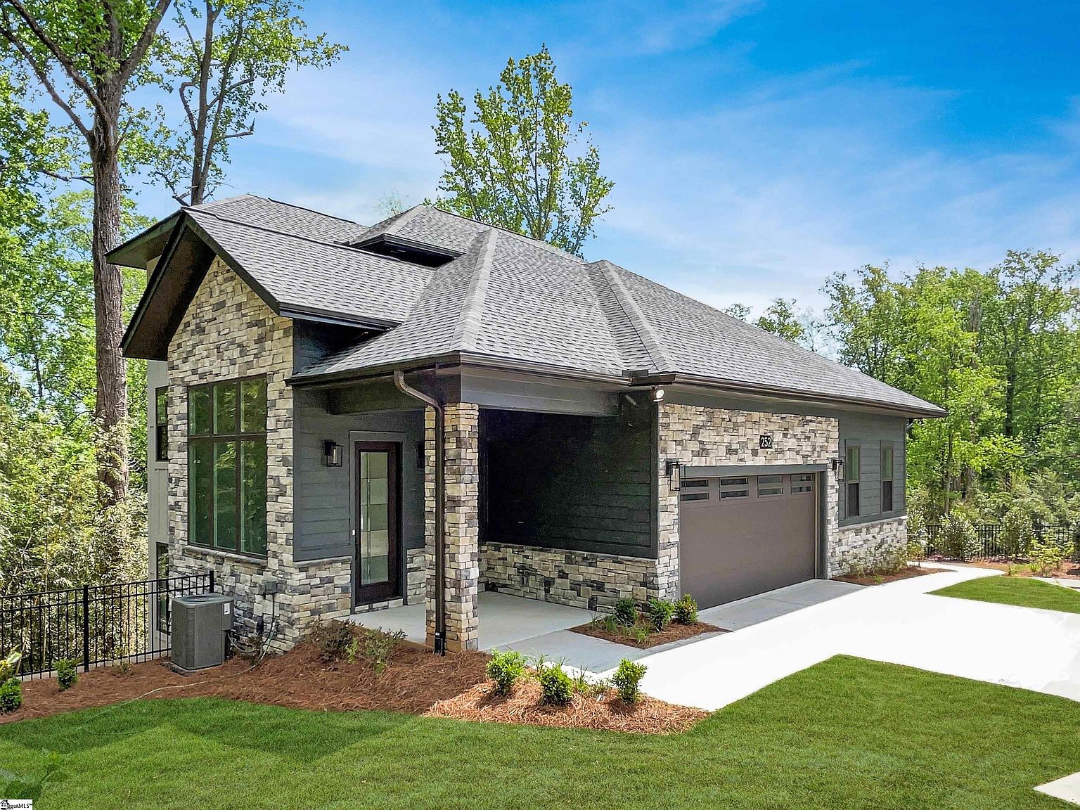 252 Mohawk Dr, Greenville, SC 29609 Zillow