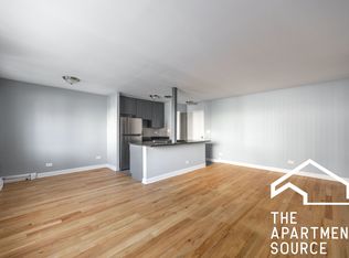 664 W Grace St #208, Chicago, IL 60613