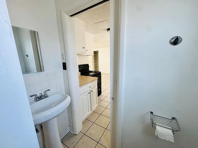 4320 Ridge Rd — Photo 14