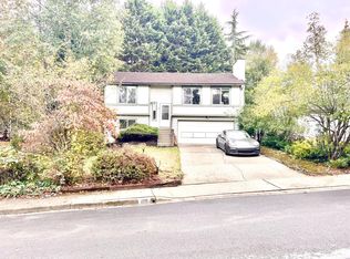 1011 S 22nd Ct, Renton, WA 98055