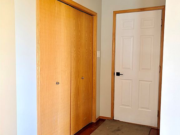 4th image of 38 Heritage Cove