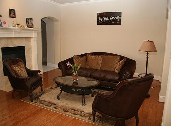 5th image of 1412 Van Winkle Dr