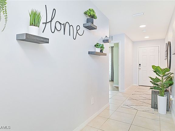 4th image of 3647 NE 10th Pl