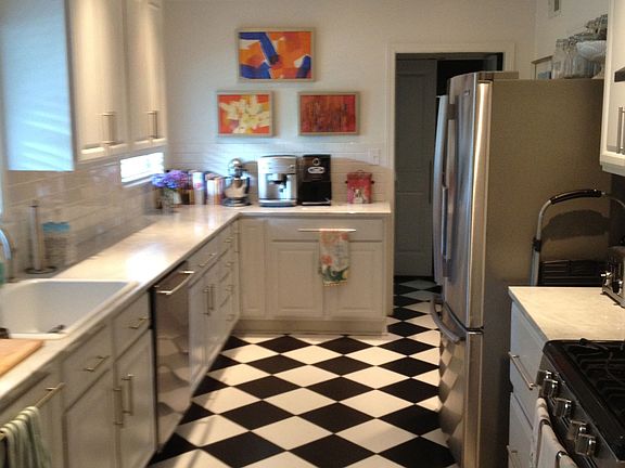 Newly Renovated Kitchen